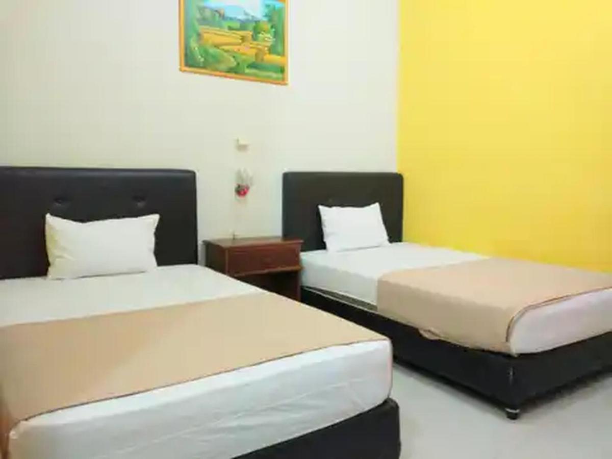Reddoorz At Hotel Nuansa Ngawi Exteriér fotografie